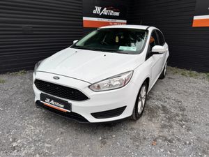 Ford Focus STYLE 1.5 TD 5DR - Image 3