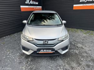 Honda Fit 1.5 HYBRID AUTO - Image 2