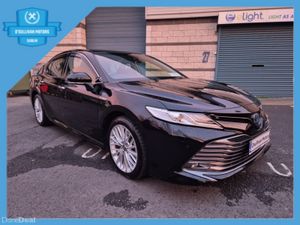 Toyota Camry /2020/2.5 PETROL HYBRID/AUTOMATIC - Image 3