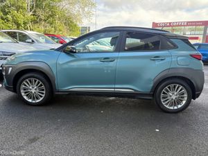 Hyundai KONA 1.6 DIESEL EXECUTIVE 2 TONE - Image 4