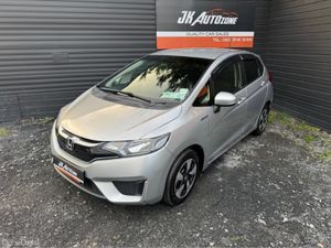 Honda Fit 1.5 HYBRID 5DR AUTO - Image 3