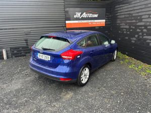 Ford Focus STYLE 1.5 TD  6SPEED 5DR - Image 4
