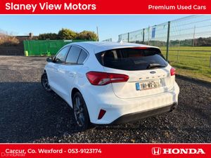 Ford Focus 1.0 T ZETEC ECOBOOST 100 - Image 2