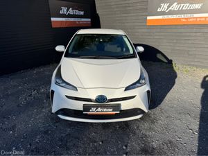Toyota Prius 1.8 HYBRID 5DR - Image 2