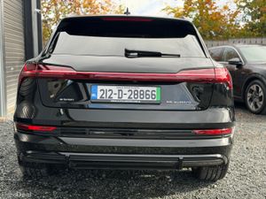 212 Audi Etron Black Edition 55 Quattro - Image 4
