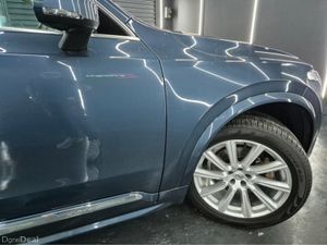 Volvo XC90 D5 INSCRIPTION AWD AUTO - Image 4