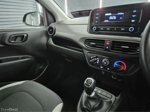 Hyundai i10 DELUXE 5DR - Image 4