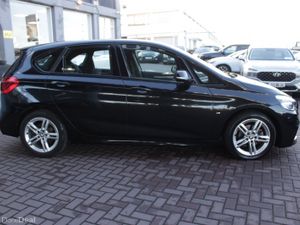 2,0D M-SPORT EDITION 5DR ESTATE AUTO WITH 101,000 - Image 3