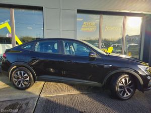 Renault Arkana ICONIC E-TECH HYBRID 145 AUTO - Image 4