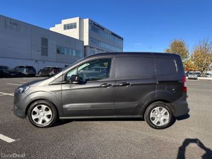 Ford Transit Courier 1.5 TDCI, TREND MODEL, LOW MI - Image 3