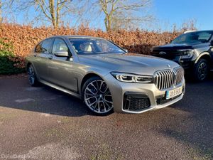 730D LCI | FBMWSH | BIG SPEC | 1 OWNER - Image 3