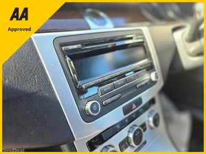 Volkswagen Passat CL 1.6 TDI MANUAL 6SPEED FWD BLU - Image 3