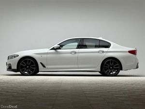 BMW 5-Series 520i M SPORT - Image 4