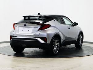 *81* 2023 Toyota C-HR 1.8 sol auto - Image 4