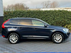 Volvo XC60 CLASSIC 2.0D // SERVICE HISTORY // OPEN - Image 4