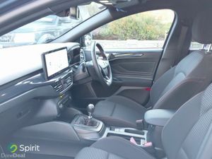 Ford Focus ST-Line X 1.0L EcoBoost 125PS mHEV - Image 3