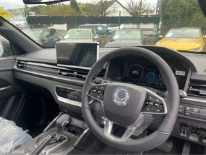 SsangYong Musso EL 2.2 BLACK EDITION * 4WD 200BHP - Image 4