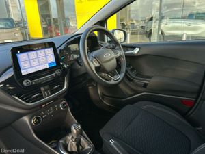 Ford Fiesta Hybrid - Image 3