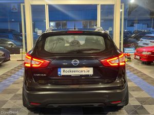 Nissan Qashqai 1.5 SV MY16 E6 4DR - Image 4