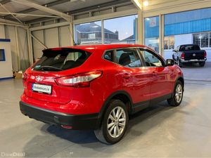 Nissan Qashqai 1.5 DCI VISIA 110PS 5DR - Image 4