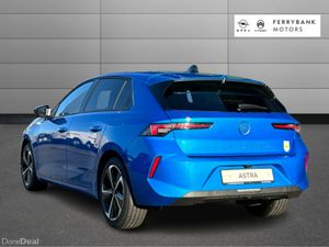 Opel Astra 1.2 Turbo 110hp S/S6-speed manual - Image 3