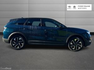 Opel Grandland GS1.2 Hybrid - Image 4