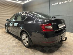 Skoda Octavia AMBITION 1.6 TDI 115HP DSG 4 4DR AUT - Image 3