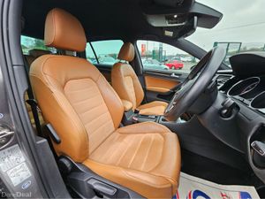 Volkswagen Golf (142) 1.4 TAN LEATHER HIGHLINE SEA - Image 2