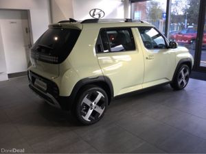 Hyundai INSTER EV Elegance 49Kwh - Image 3