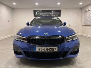 BMW 3-Series 330 E M SPORT ***HI SPEC***GLASS SUNR - Image 2