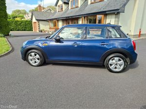 Mini Cooper D XT12 5DR ONE - Image 4