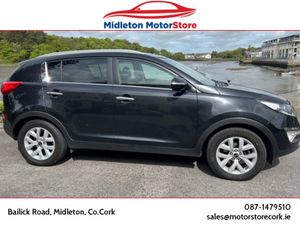 Kia Sportage 1.7 Diesel PLATINUM SE 4DR - Image 3