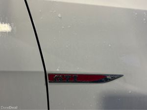 Volkswagen Golf 2.0 Gti Hatchback Dsg Automatic - Image 4