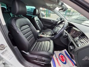 Volkswagen Golf 1.4 FULL LEATHER SEATS ELECTRIC ME - Image 2