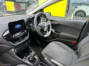 Ford Fiesta TREND CONNECTED 5DR 1.0T 100 M6 - Image 3