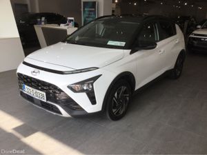 Hyundai Bayon EXECUTIVE ** BLACK ROOF ** - Image 3