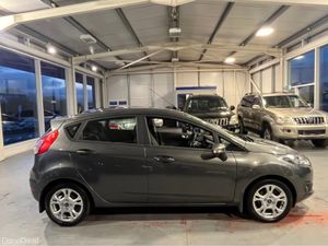 Ford Fiesta MCA ZETEC 1.5 75PS M5 4DR 5DR - Image 4