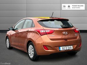 Hyundai i30 CLASSIC 5DR - Image 4