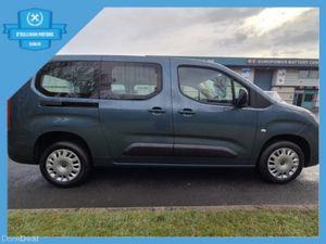 Opel Combo BRAND NEW Opel Combo / 2025 / Auto - Image 4