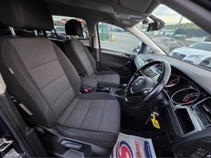 Volkswagen Touran ( 162 REG 1.4 TSI AUTOMATIC  7 S - Image 4