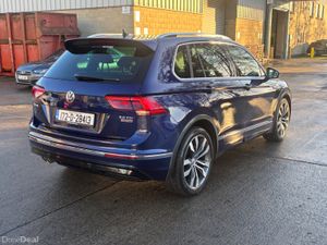 2017 VOLKSWAGEN TIGUAN 2.0TDI 4MOTION RLINE AUTO - Image 4