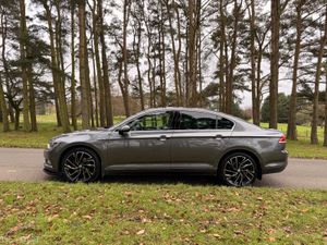 Volkswagen Passat 2015 TDI - Image 4