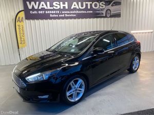 Ford Focus 1.0   ZETEC 125PS 5DR T - Image 4