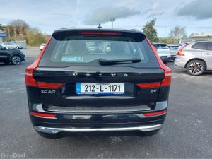 Volvo XC60 B4 INSCRTPTION 5DR AUTO - Image 4