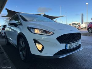 Ford Fiesta ACTIVE1.0ECOB 100PS 6SPEED 4DR - Image 2
