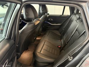 BMW 3-Series 3 Series 2.0 D M SPORT 4DR AUTO - Image 4