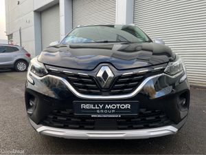 Renault Captur 1.5 DIESEL ICONIC - Image 2