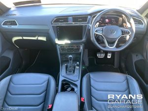 Volkswagen Tiguan 1.5 TSI R-LINE AUTO 5DR - Image 3