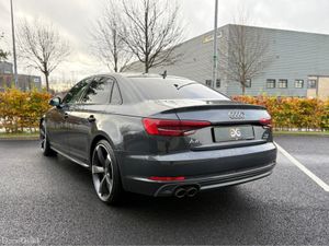 Audi A4 S LINE 2.0 TDI QUATTRO *FULL SERVICE HISTO - Image 3