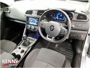 Renault Kadjar PLAY BLUE DCI 115 MY18 5DR - Image 2